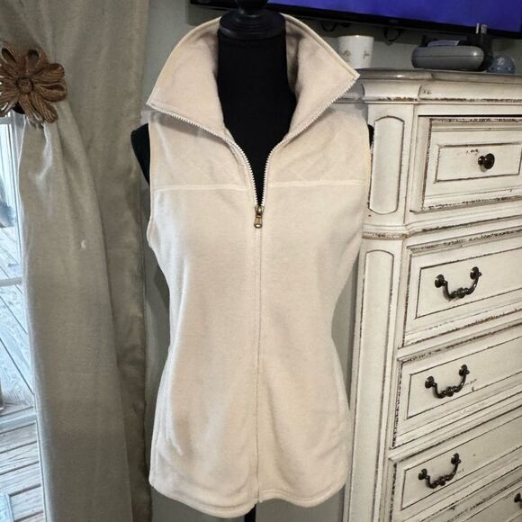 Chaps Ivory fleece quilted vest- excellent condition size small - Picture 1 of 10